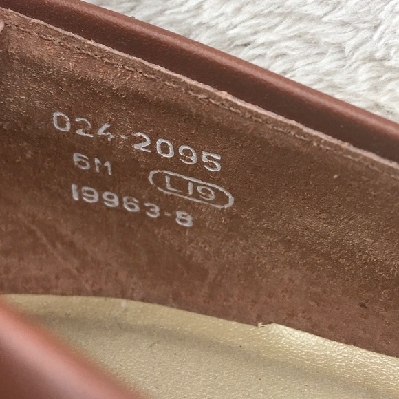 WORTHINGTON brown leather Linda flats size 6 - Picture 4 of 8